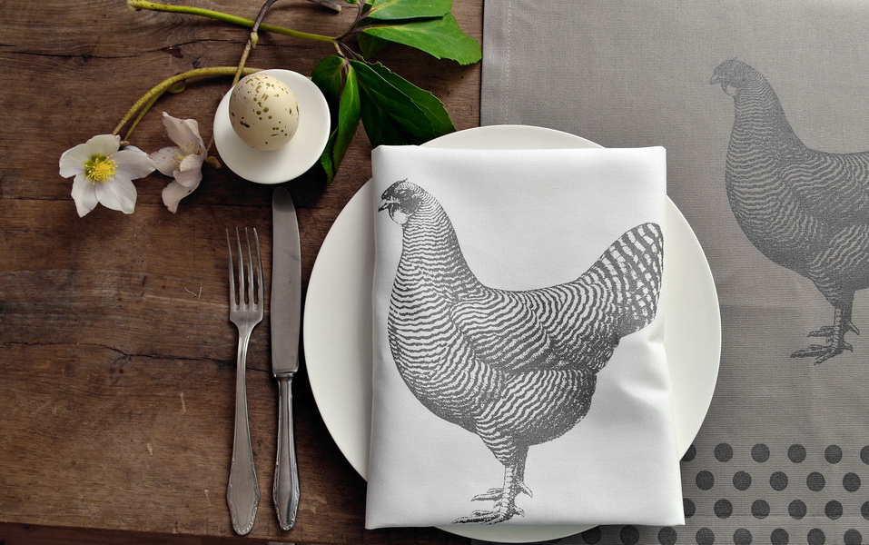 GREY HEN NAPKINS SET