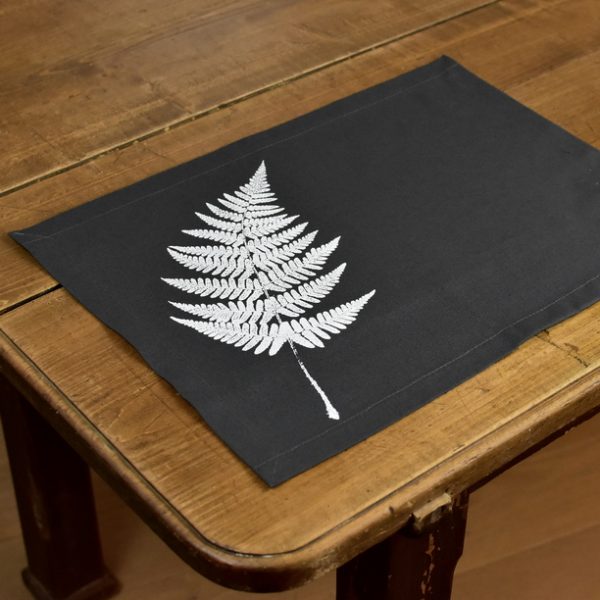WHITE FERN, placemats Jagababa
